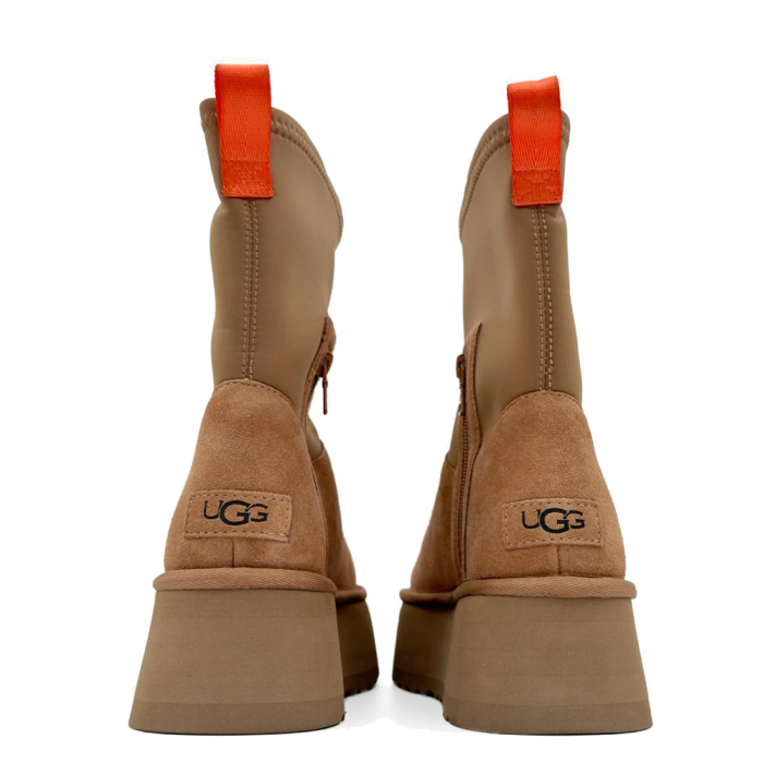 UGG Classic Dipper Chestnut